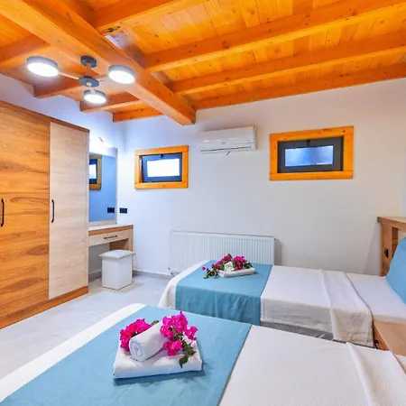 2 Bedroom With Pool - 5 Minutes Drive To The Center *
